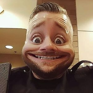 Meet your Posher, Mark